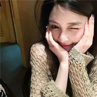 隔壁的吸血鬼美眉